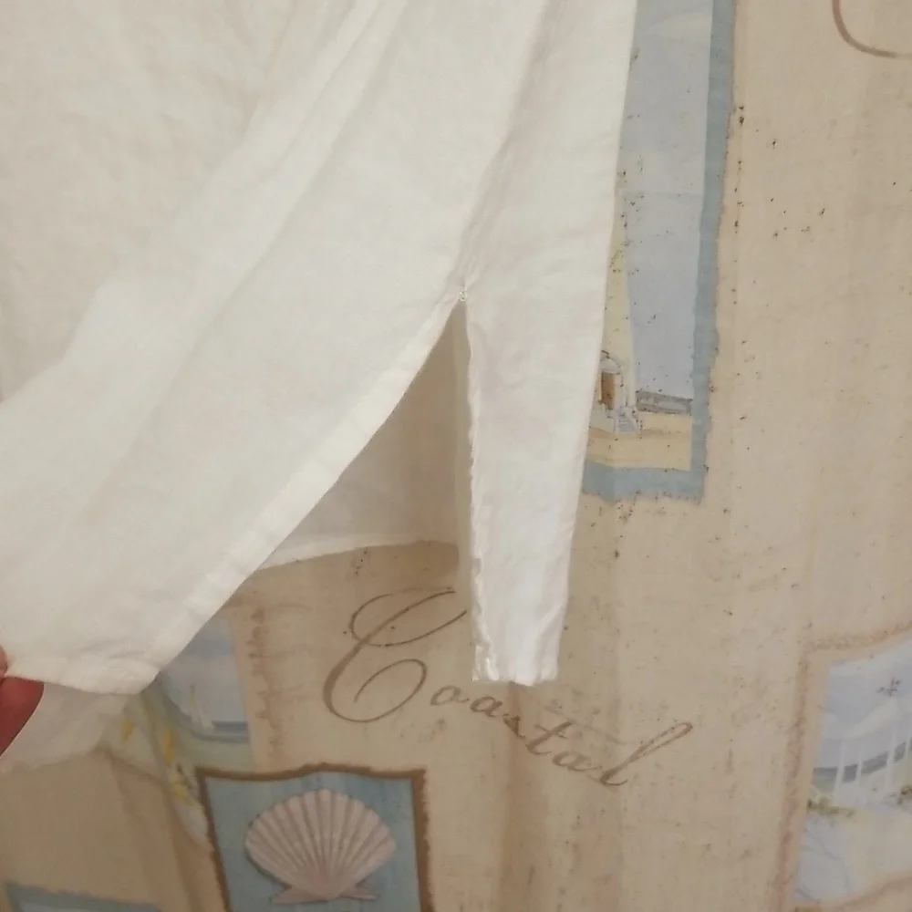 💛Malvin I 🖤 Linen Tunic / Coverup with Crochet Neckline - Picture 3 of 13